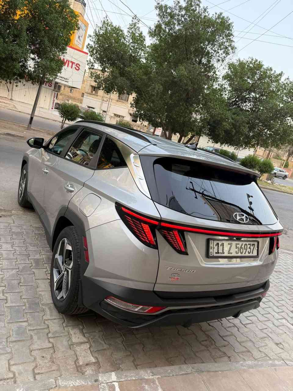 توسان 2024 للبيع
حادث بسيط جداً بنيد ومصبوغ بدون تبديل

اي قطعة ليبل واحد ايرباك طاك

سلايد

بصمة

تشغيل عن بعد

شاشة دجتل + شاشة جبيرة كار بلي

جنطة كهرباء

داخلي وكشنات جلد اسود + كشنات تدفئة

رادار امامي

رادار جانبي

تحكات تبريد بيانو كل الدكم لمس

ويل جبير

هندبريك بصمة

شاحن واير ليس

4 أوضاع قيادة

بك لايت كامل متصل بلادي

لايت زنون بلادي 4 عدسات + لد نهاري

السيارة ماشية 6500 ميل جديدة لك

رقم بغداد باسمي

*********** اتصال
