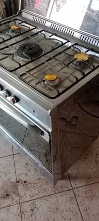 طباخ يوني فيرسال • ٥ مشاعل • نظيف جدا