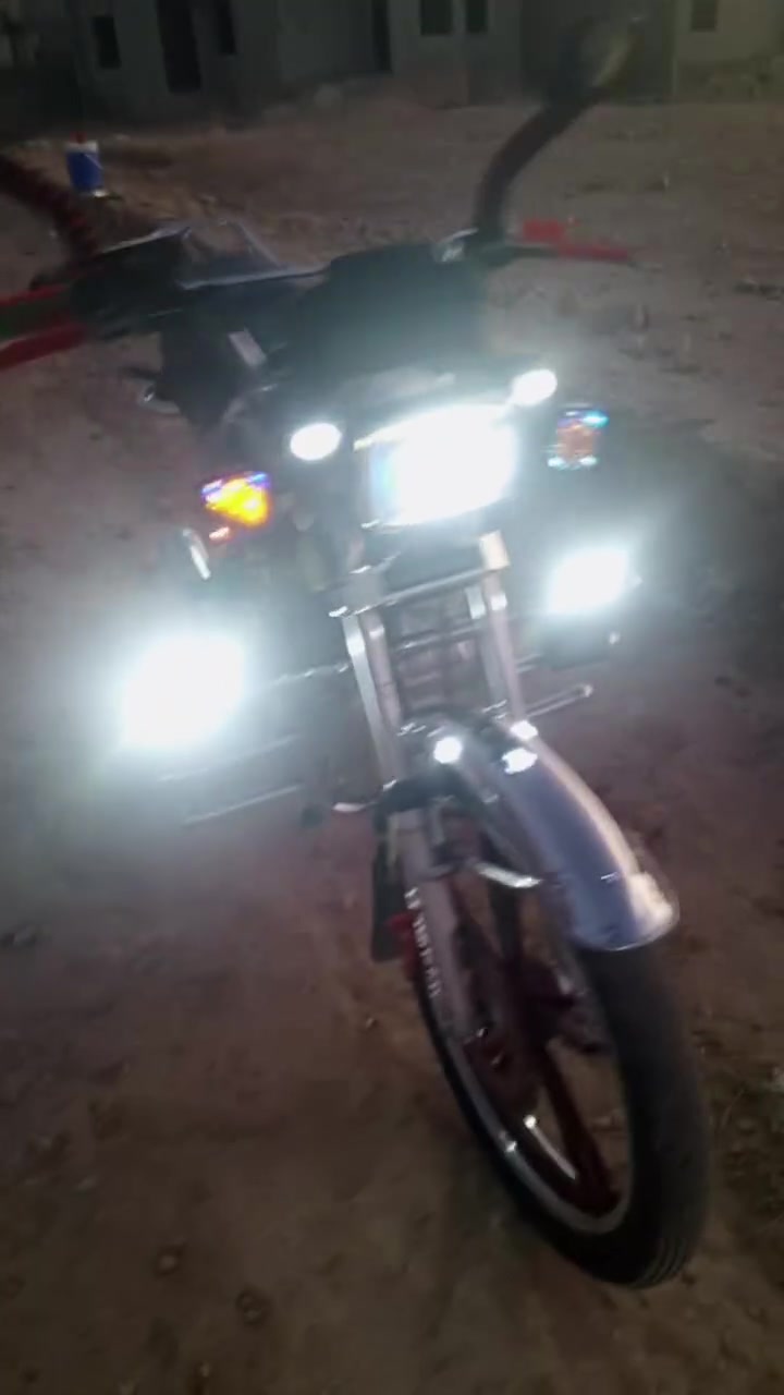 سونك موديل 24 محرك كفاله ماواصله سبانه ابد ولا مفتوح برغي دراجه حيل نضيفه كامله من كلشي ماتحط عليها كلشي بصمات سويحان كامله وجهاز تشغيل عن بعد  شغل وتمشي مراوس بسايم أو هايوشه موديل 22 وفوك شعندك تعال خاص وتدلل


**إذا كنت صاحب هذا الإعلان وتريد حذفه لأي سبب، رجاءا أرسل رسالة إلى الدعم الفني**