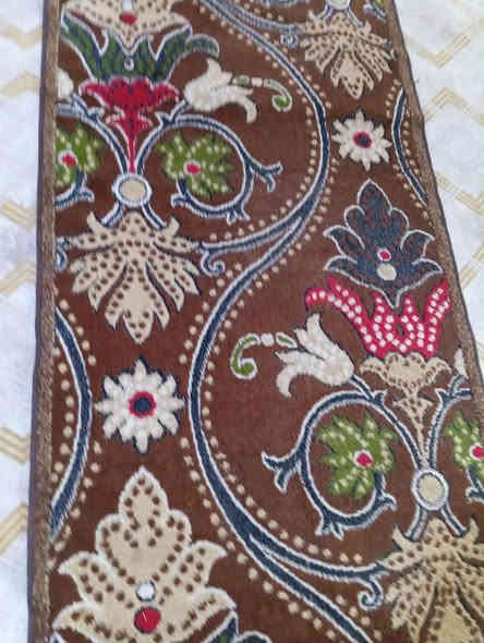 السلام عليكم/ غراض للبيع نظيفات كلهن /مدات للبيع  مامستعملات جدد  السعر 10 الاف /ميز بلازمه نظيف السعر 25 الف /عربانين اطفال ثنينهن ب5الاف /دوشك جربايه للبيع السعر 35  الف نظيف مانازل / مدات زوج لون كريمي السعر 15 الف اليريدهن خف يخابرني مامتواجد علفيس ***********
