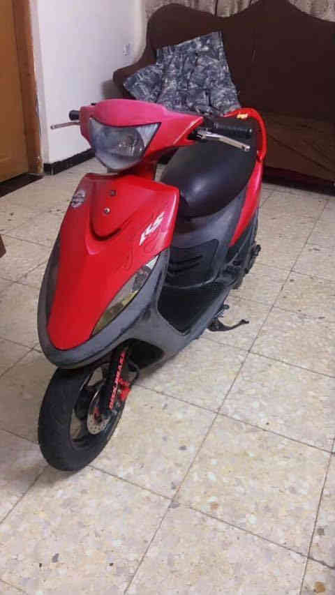 سلام عليكم ماكس للبيع دراجه كله بلاديه بس سلف تجاري اي نقص مابيها مكينه خرسه مكاني بغداد الاعظميه سعر900قفل***********
