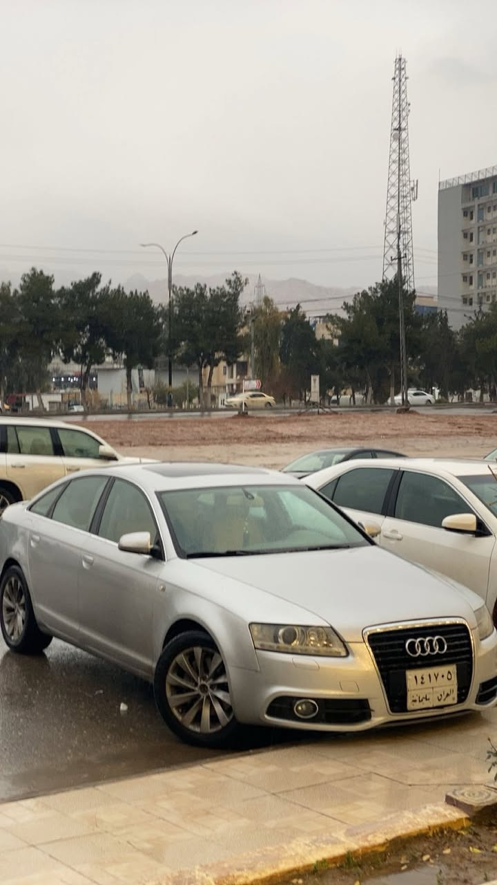 ئودى a6 موديل ٢٠٠٩ فول. سلايت a6 و 20 توربو 4 بستن ١٢ وه ره قه غورامه وه كاله بنافي دهوكي سعر 73 و مجال ١٢ وه ره قه ژبه ر سعري هينه خار 
ژمارا تلفوني ***********
