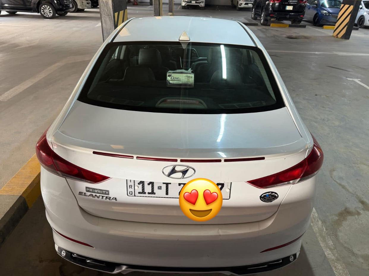 سلام عليكم النترا موديل 2017
وارد امريكي كلين 
صور السونار وابامريكا موجود بل منشور 

مكانها بغداد مجمع بسمايه
ماشيه 43
السياره بسمي رقم نكليزي سنويه2029 
سعرها 145
رقم الهاتف ***********
