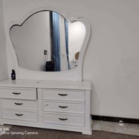 غرفة نوم • قفل العنوان • الديوانية