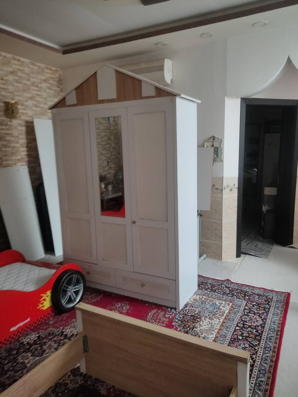 غرفة طفل ماركة خشب تكمة بدون دوشك يرادلها ترتيبات بسيطة مثل صوماية ويدات الوحدة بالف بدون كسر نظيفة السعر 225الف


**إذا كنت صاحب هذا الإعلان وتريد حذفه لأي سبب، رجاءا أرسل رسالة إلى الدعم الفني**