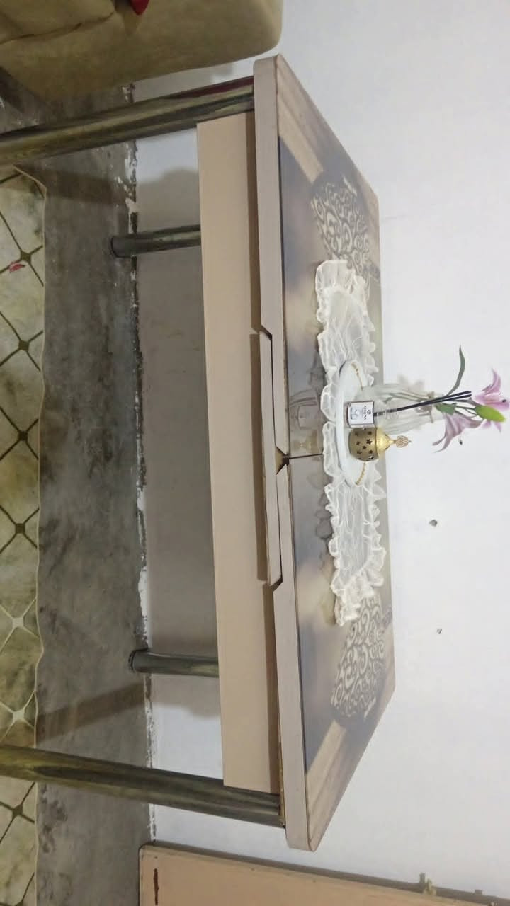 ميز طعام للبيع
سعر مناسب


**إذا كنت صاحب هذا الإعلان وتريد حذفه لأي سبب، رجاءا أرسل رسالة إلى الدعم الفني**