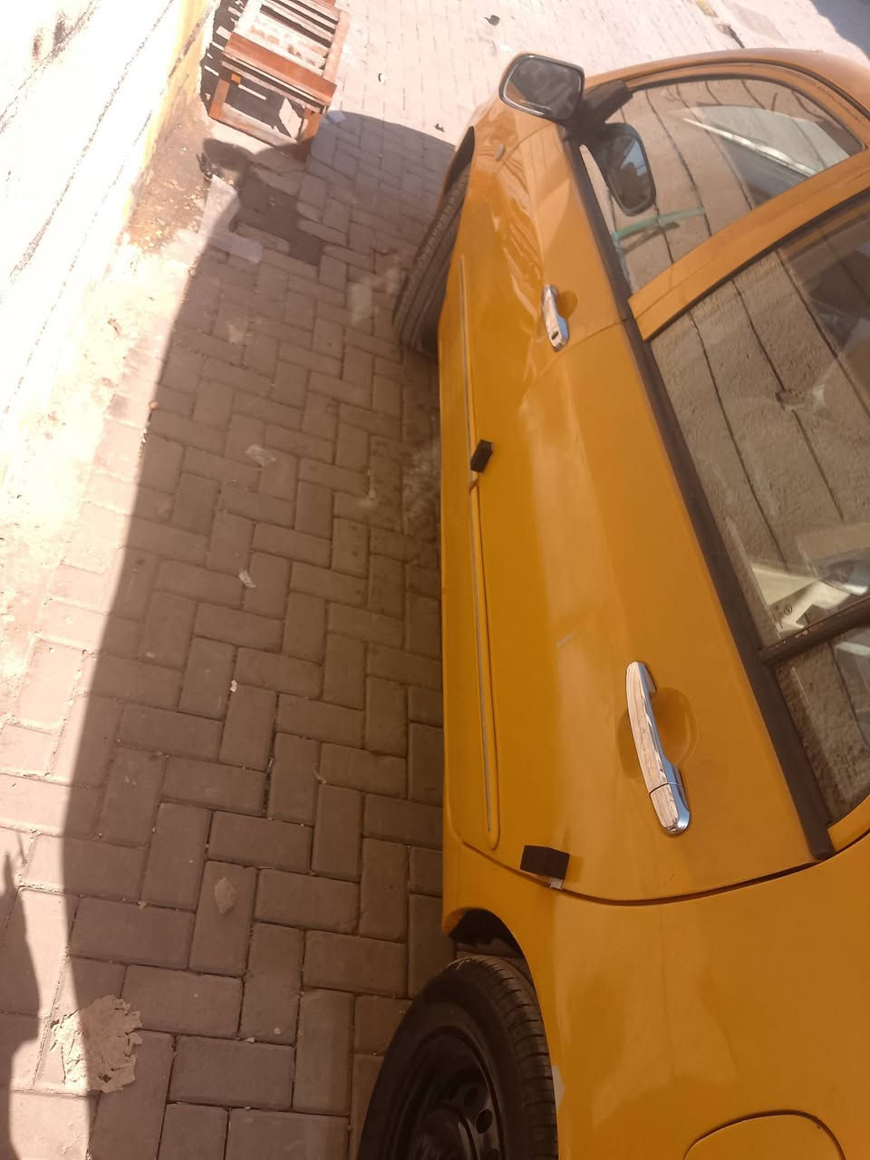 ببويدي اف ثري كير عادي بسمي مصفره هيا وغرمه تحويل ثاني يوم كير مكينه تبريد كفاله  بيها ربع الباب لاوره سيق صبغ فقط والباقي مكفولا بلاديه تخم تاير تخم ويل كورلا موديل 11سعر 48سياره ***********
