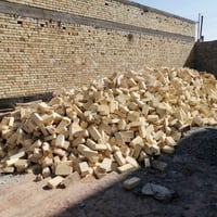 طابوق درجة أولى • قالب ولون مضبوط • توصيل ناصريه