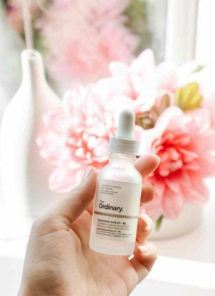 سيروم اوردنري || Ordinary serum

🤍السيروم الابيض🤍
‏Niacinamide 10% + Zinc 1%

الفوائد 👇🏻
🤍 يعالج الكلف والتصبغات العنيده والنمش.
🤍 محاربة علامات التقدم في العمر والتجاعيد والترهلات 
🤍 يعمل على زيادة نضارة البشرة وحيويّتها بشكل ملحوظ
🤍 ويزيد من تورّد الوجنتين  وعلاج صفار الوجه وشحوبه
🤍 ترطيب عميق جدا

طريقة الاستعمال👇🏻
يستعمل مرة واحدة يومياً على كامل الوجه ويترك على الوجه 30 دقيقة
متوفر الاصلي ومتوفر كوبي درجه اولى

#توصيل لجميع محافضات

للحجز او الاستفسار مراسله الصفحة


**إذا كنت صاحب هذا الإعلان وتريد حذفه لأي سبب، رجاءا أرسل رسالة إلى الدعم الفني**