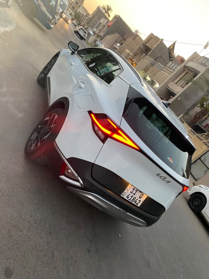 السلام عليكم
سبورتج خليجي موديل ٢٠٢٤

رقم بغداد

مكفوله كفاله عامة
عدا وجه الصندوك البلاستكه صبغ 

ماشيه ١٨ الف قابلة للزيادة 

تدفئة كشنات+ستيرن🌟🌟

كشنات كهرباء_جنطة كهرباء

مكان السيارة بغداد حي القاهرة

للاستفسار
***********
