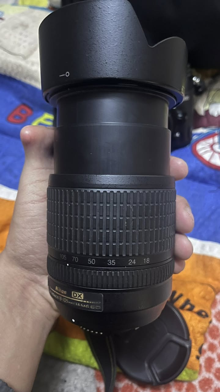 للبيع
كاميرا نيكون
7000d
كاميرا غنيه عن التعريف دقه كلش حلوة بيها فلاتر داخل الكاميرا 
يجي وياها
زوم رياضي
عدسه
رام16كيكا
حزام كتف
بطاريه عدد
جنطه
شاحنه
قباقه مال زومات+بدي
الكاميرا مثل مموضح بلصورة نظيفه وستخدام بيت
 السعر500 وبيها مجال بسيط


**إذا كنت صاحب هذا الإعلان وتريد حذفه لأي سبب، رجاءا أرسل رسالة إلى الدعم الفني**