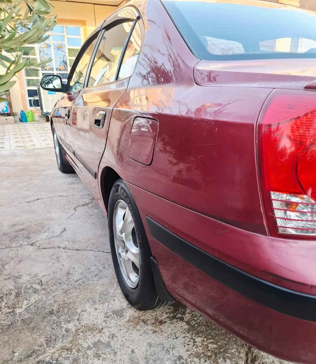 السلام عليكم النترا البيع  رقم بغداد موديل ٢٠٠٥ مكينه ٢٠٠٠ السياره جاهزه كير مكينه حداديه  تبريد تدفئه شاشه كامره سنتر لك تخم تاير جديد بدون ضرر بابين صبغ فقط سعر  78 بيها مجال   
 العنوان  ديالى
《***********》
《***********》
