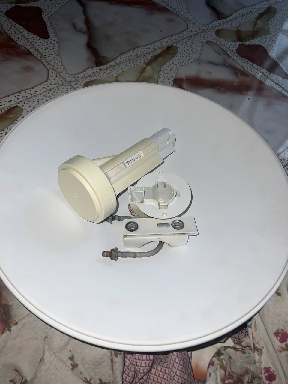 PowerBeam M2 400
للبيع قطعة نظيفه جدا مع الضمان السعر 70 الف  ابيعلك النانو اخو الجديد تترحملي عليه ❤️


**إذا كنت صاحب هذا الإعلان وتريد حذفه لأي سبب، رجاءا أرسل رسالة إلى الدعم الفني**