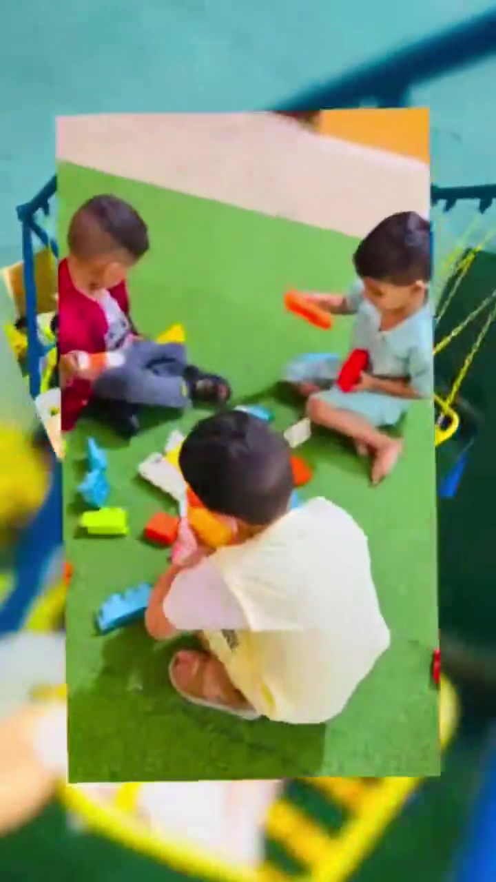 🌸 دوام مستمر طيلة السنة في روضة قصر الزهور الأهلية 🌸
📢 التسجيل مستمر
👧🧒 نستقبل الأطفال من عمر 3 إلى 6 سنوات
✅ دوام صباحي من 8:00 إلى 12:30
✅ خط نقل متوفر مع موظفة مرافقة
✅ تعليم اللغة الإنكليزية
✅ تعليم الرسم والأنشطة التربوية
✅ كادر متخصص لمتابعة الأطفال الذين يعانون من ضعف النطق أو صعوبة الاختلاط
💖 بيئة آمنة وتعليم مميز لبناء شخصية طفلك وتنمية مهاراته.
📍 العنوان: غرق شارع شعبة الزراعة، قرب مدرسة أم البنين للبنات.
📱 #التسجيل_والاستفسار واتساب: ***********
