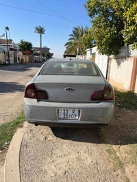 سيارة • للبيع • معلومات قليلة