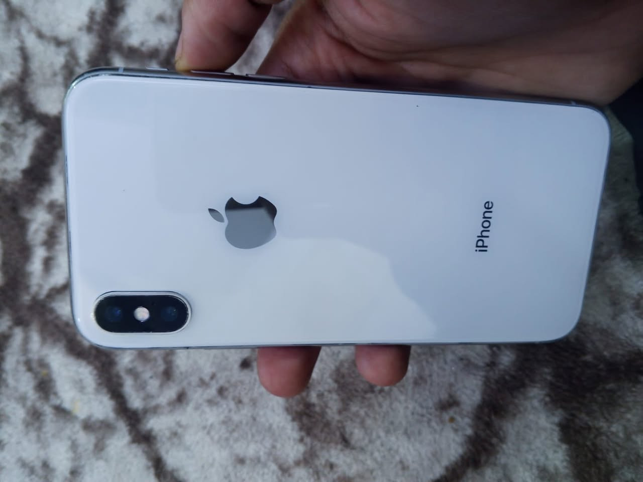 السلام عليكم ايفون اكس العادي ذاكرة ٢٥٦ مبدل شاشة اصلية و بطارية فيس ايدي شغال كلشي بي شغال مكان عبيدي سعر خاص ***********
