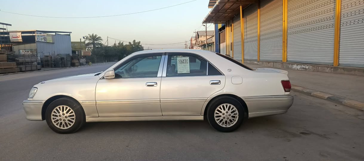 السلام عليكم ملكه للبيع 4دكم داخل جلد مكفوله من الكص ونقل جثه والاصوليات مدفوع كمرك باقي بس الرقم  ب105 وبيها مجال ***********
