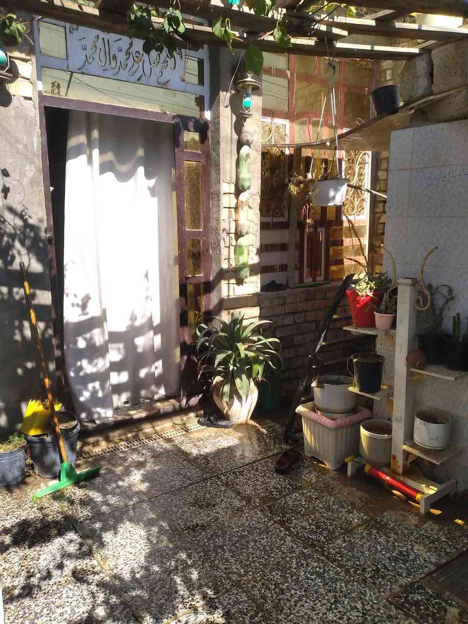 السلام عليكم
بيت للبيع مساحه 100 متر طابو زراعي اقرار محكمه طابق ونص قرب مولده المصري واجهه 5متر نزال 20 متر للستفسار الأتصال على الرقم  ***********
