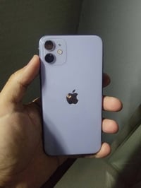 ايفون ١١ • ١٢٨ • بطارية ٩٣