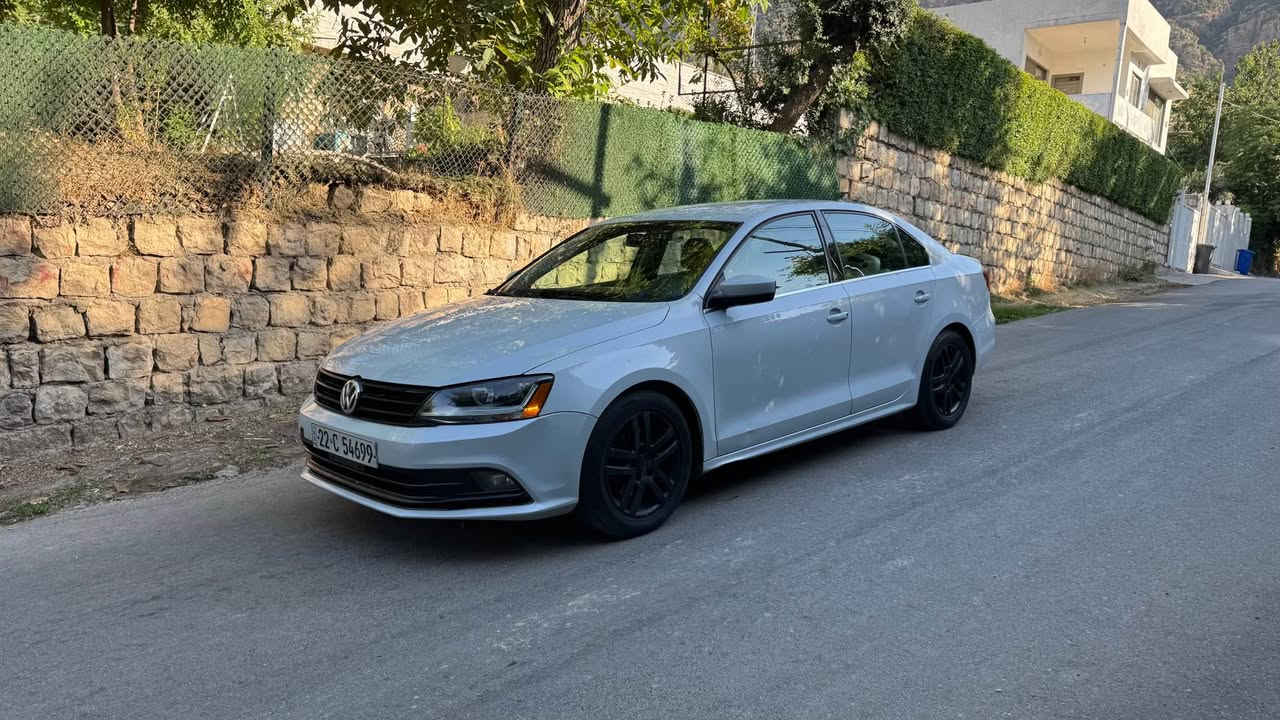 چيتا ٢٠١٧ بؤنيت چاملغ بئ ژورئ تةزرةكى كةمى هةية ٩٥ رؤشتية لايت و رادئتةى بيلادية گئرو مةكينة بةشةرت بةناوى خؤمة سةنةوى بةسةرچوة رةقةمى نوئية بئ مةسروفة
١٠٥ مةجال
*********** أربيل, العراق
