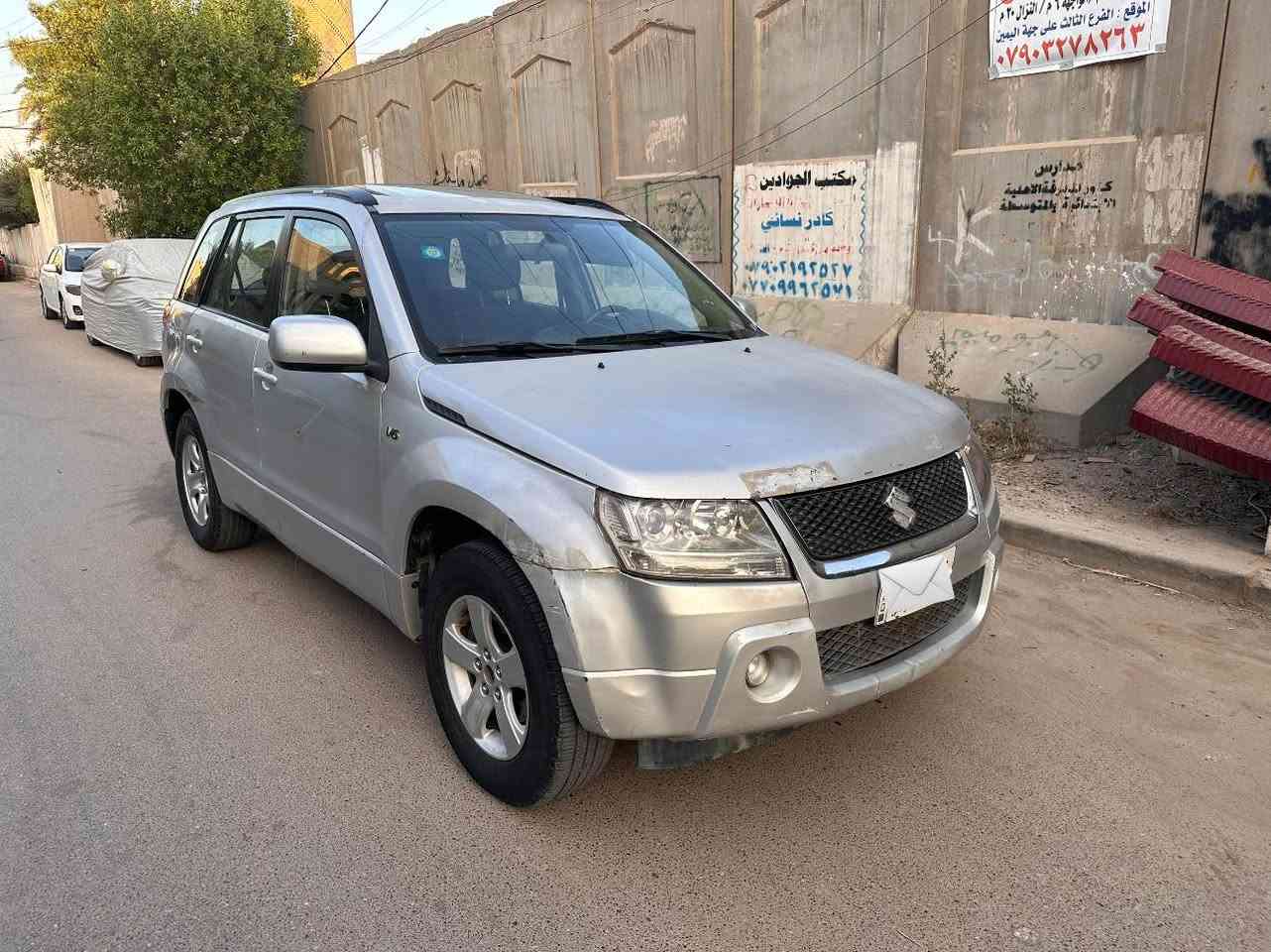السلام عليكم سازوكي كراند فيتارا فول مواصفات فتحه سلايت روف تحكم ستيرن مري كهرباء لايت لد اوتو. السياره جاهزه الرقم بغداد تحويل مباشر.  محرك كير خير من الله تخم تاير سياره جاهزه ليبل واحد. المكان بغداد الكرخ. الاتصال السعر 70. وبيها مجال.  *********** 
***********
