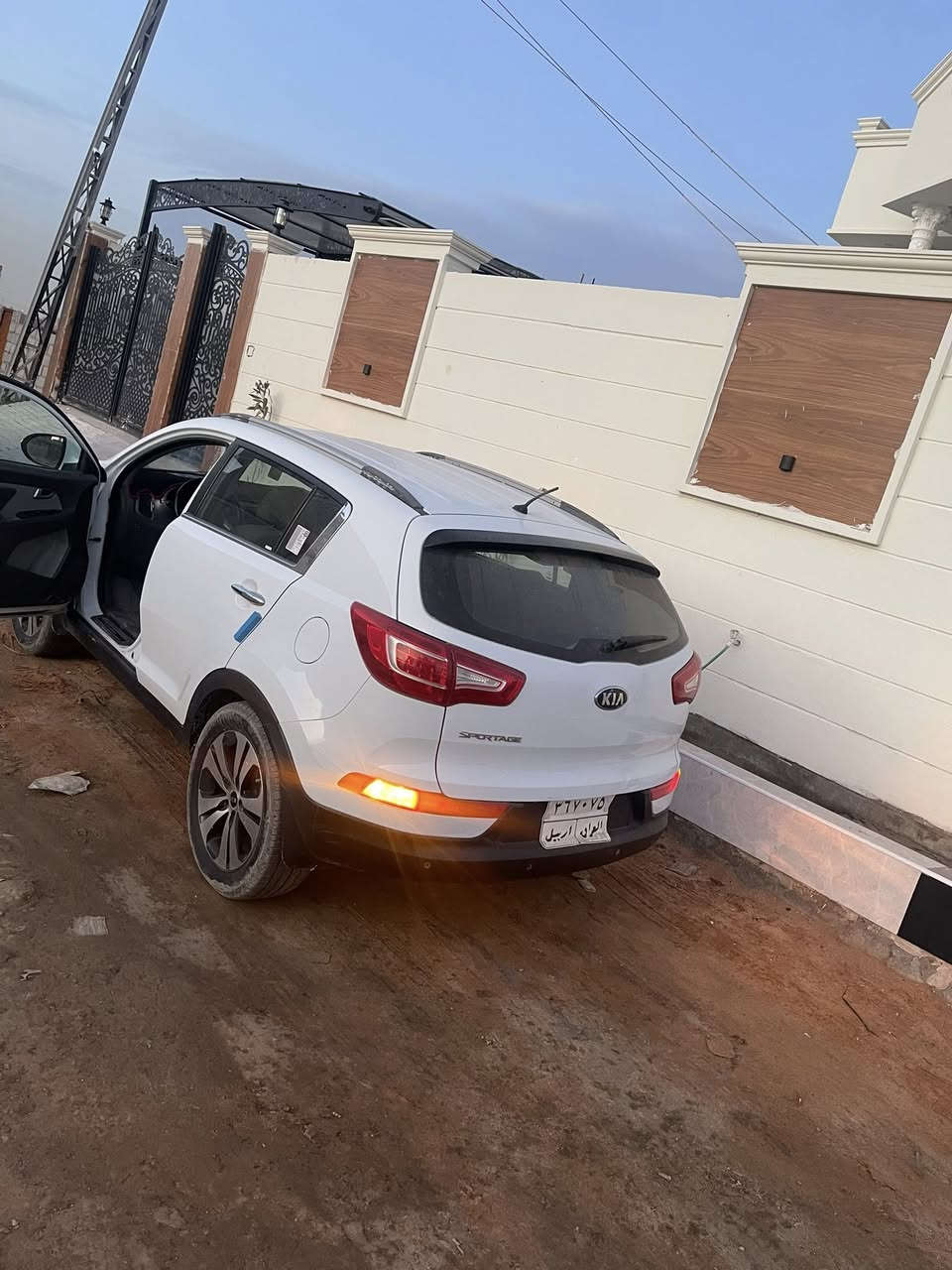 يالله سلام عليكم سنه خير وبركه عليكم يارب 

سياره سبورتج نضيفه مال بيت كلش كلش نضيفه حته مكفوله من كلشي صبغ فتح تبديل مكينه جديده برغي ما مفتوح بيهه 
سياره موديل ٢٠١٤ بيع او مراوس سنتافي سعر ١٥٧ مكاني الدوانيه 
رقمي *********** سونار مرفوق بال صور
