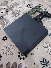 يالله سلام عليكم بلي 4 للبيع جديد شرط نضيف كلش كامل  هوه ويدات وياا ٣ ...