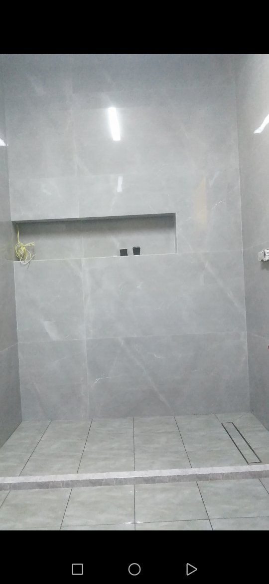 خلفات سيراميك برسلين مصرين  ***********
