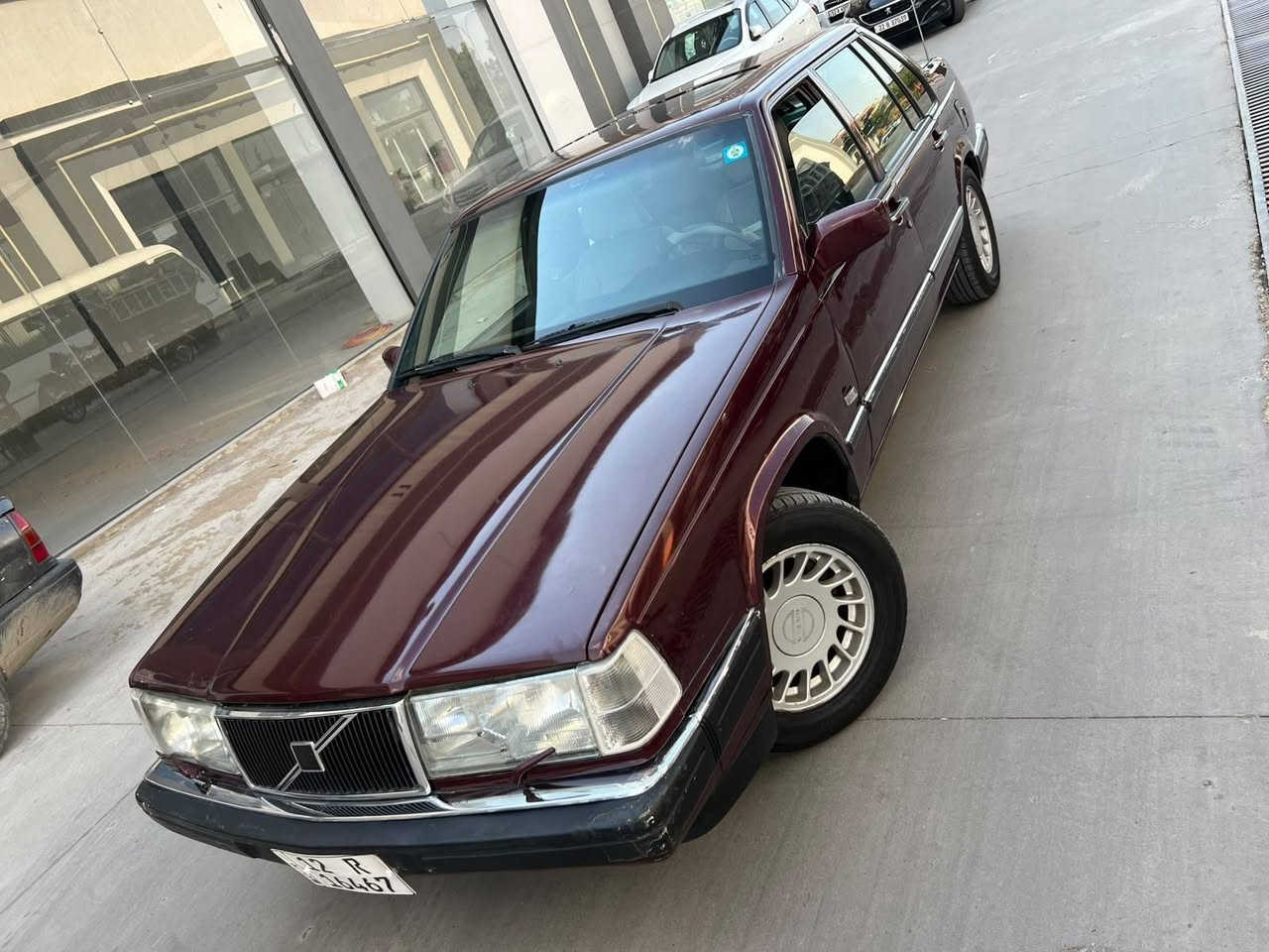 للبيع
سعر 63$ ومجال
فالفو حجم 960i موديل 1994 
محرك 6 سلندر المرغوب
كير أوتوماتيك شرط المحرك والكير 
تبريد ثلج 🥶
رقم نينوى دولي رقم وهزة وسنويه جديد پأسمي شرط التحويل 
كابون بانزين بيها ⛽ ⛽ 
🚫 بدون ضرر بيها صبغ السقف وبوند وقبق الصندوق جمالية بشرط 
مواصفات فول الفول 
سلايت 
كشنات جلد 
كشن كهرب 
شاشة + كامره خلفيه 
اريل كهربائي
بعد بيها هواي مواصفات 
سياره جديده وجاهزة من كلشي شرط دينار ما تصرف عليها 
موصل الايسر 
***********
***********
