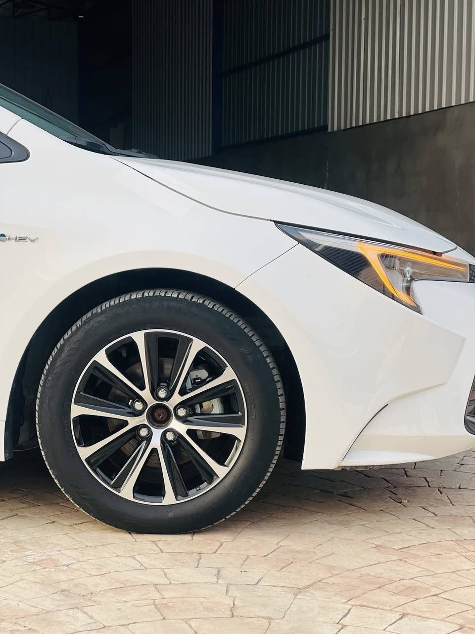 كورلا 2025  شكل المريكي محرك 1800 هايبرد HEV  داخل اسود بغداد بسمي السيارة 

ماشيه 3000 زيرو سيارة جديده

❇️محرك 1800 هايبرد شحن ذاتي 

❇️بصمه + دخول ذكي 

❇️هاندر بريك بصمه + اوتو هولد

❇️رادار امامي 

❇️سياقه اليه 

❇️تبريد قطعتين 

❇️تبريد بيانو شاشه 

❇️شاشه ابل كار بلي + كامره خلفيه دواره 

❇️مانع نزلاق + مود درايف +  ايفو مود 

❇️6  ايرباك
   
❇️حساس لايت كامل اوتو عالي ناصي اوتو + حساس ظغط اطار 

❇️تحكم سترين كامل فول 

❇️لايت زينون + لد صباحي + اشاره لد  

سيار مكفول كفاله عامه من كلشي 

عنواني بغداد 

رقم تواصل ***********
