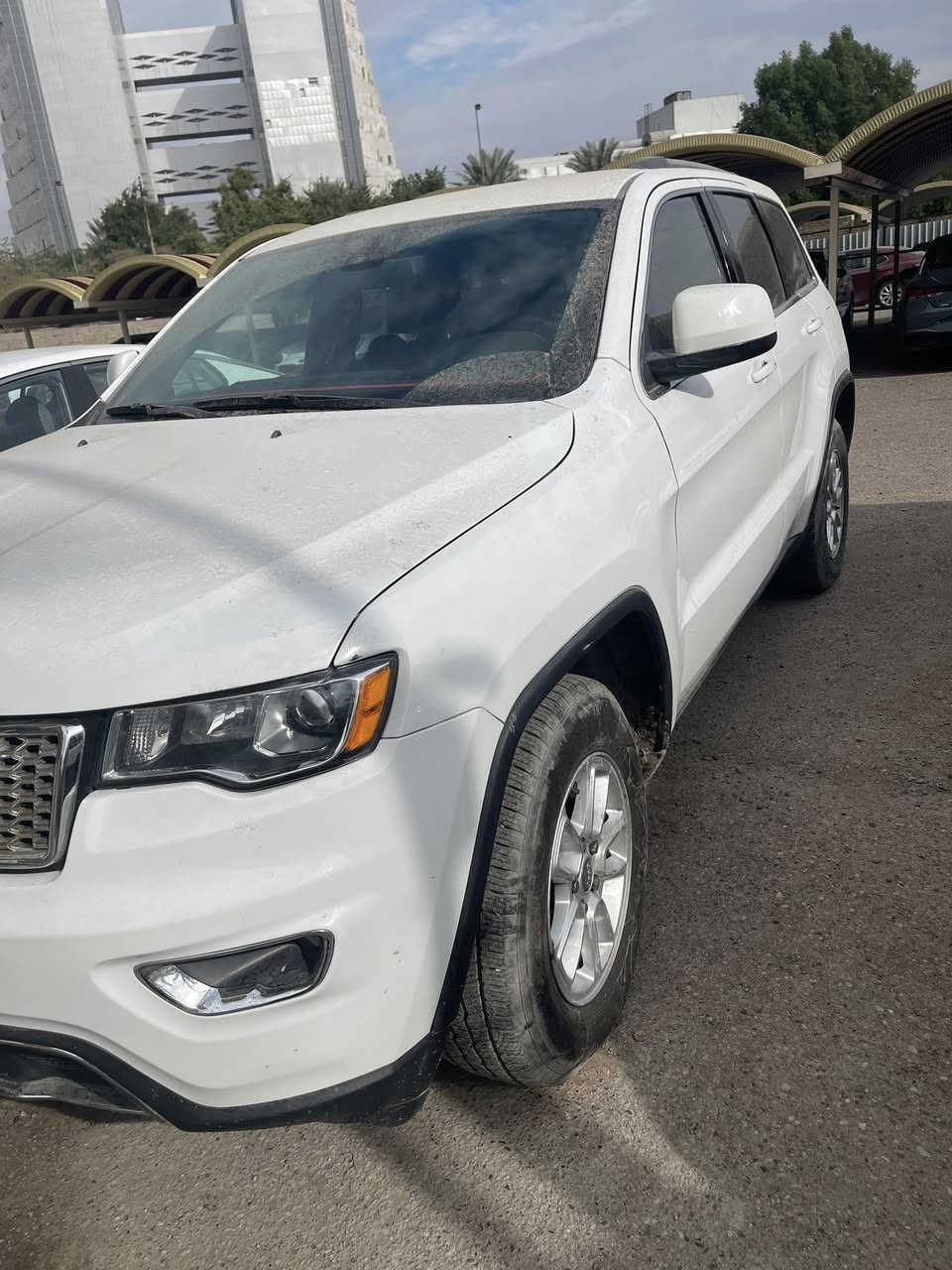 بيع سريع  جيب لاريدو رقم اربيل موديل 2020بيها باب السايق والجاملغ الايسر الامامي مبدل بلادي نفس اللون وبنيد مصبوغ واللغد مبدل مكانها بغداد الامين تحويل مباشر  سعر  195 ترهم مرارس 
تلفون  ***********
