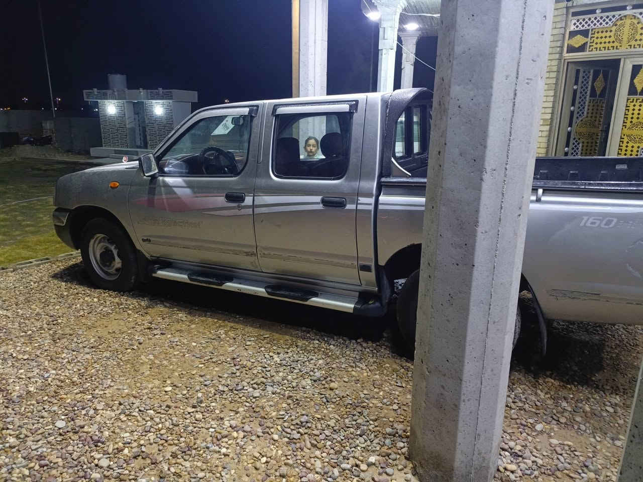 نيسان 2008 بلاديه فول
دبل رون شاشه 

دبل جكمجه 

داخل احمر محسن 

جام اوتو ماتيك

كير عادي 
تدفئه تبريد

مكان فلوجه كرمه 

***********
