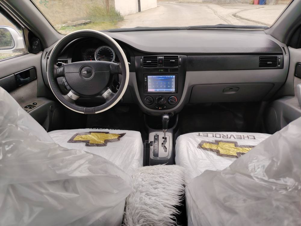 سلام عليكم*********** اوبترا  موديل2012اوتوماتيك رقم سليمانيه سنويه ورقم جديد شرط تحويل كير ومحرك مكفول بي قطعتين صبغ بدون دواخل سعر83العنوان ديالی خانقين خناقين, ديالى
