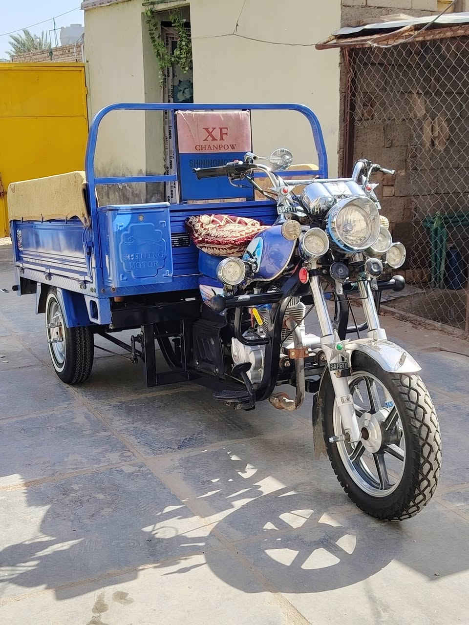 سلام عليكم ستوته البيع  مديل 2023 نضيفه ماعيزه برغي ستوته  وحله من بصوره  مكان دوانيه_شافعيه وبخدمت شراي #الكل


**إذا كنت صاحب هذا الإعلان وتريد حذفه لأي سبب، رجاءا أرسل رسالة إلى الدعم الفني**