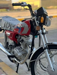 المجر الكبير • أوراق أصلية • موتور