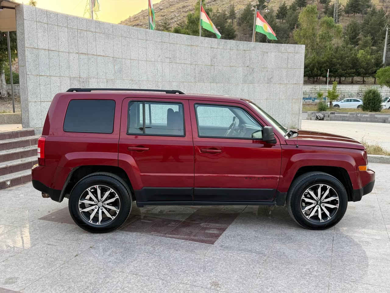 ‎جێب پاتریۆت 
٢٠١٧
مواسفات 
LATITUDE
بەس سڵاید نیە 
‎گێڕ ئوتوماتیک و دەبڵ گێڕ 

‎
جام کارەبایی ، ئاوێنە کارەباو هیتەر
کوشن هیتەر و تەعدیل سورعە
‎
دژە خلیسک 
‎
قوفڵ مەرکەزی 
‎
ئەی بی ئێس 

مەکینە ٢٤

دەبڵ ئەکسل

‎رەنگ مارۆنی 
سەنەوی رەقەم تازەیە تا2029

١ چەمەلغی بۆیاخە بێ ناو بێ ئەرباگ
تەعدیلێکیشی هەیە
‎
گێڕو مەکینە و کارەبایی هەموی بەشەرت 

نرخ=١٠٧

شوێن =ڕانیە
مۆبایل=***********
*********** رانية, السليمانية
