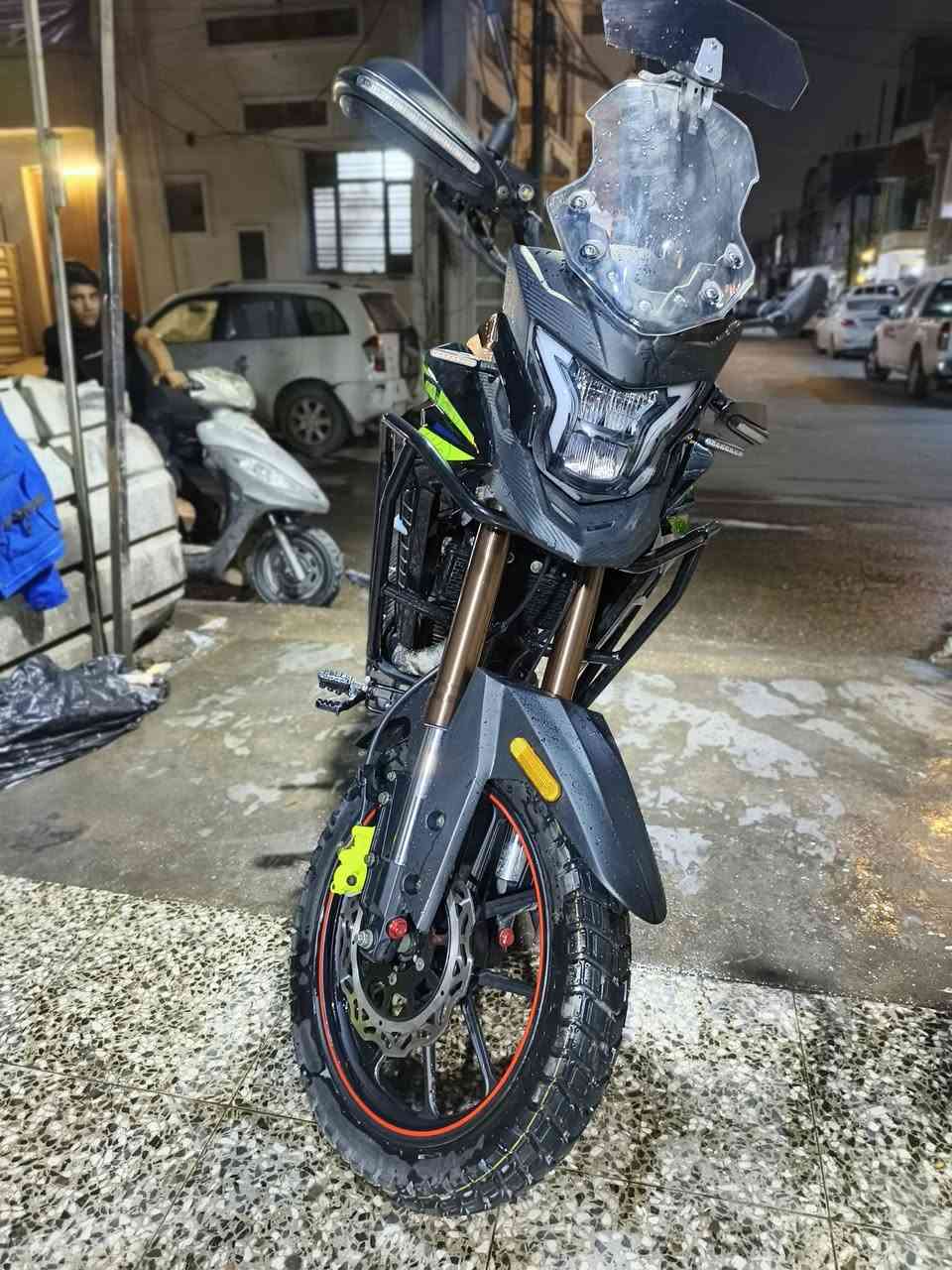 دايون ادفنجر
***********
مكفوله كفاله عامه سعر مناسب   
موديل 2026
رقم اربيل بأسمي 
ممشاها ٧٠٠ حته مو الف
