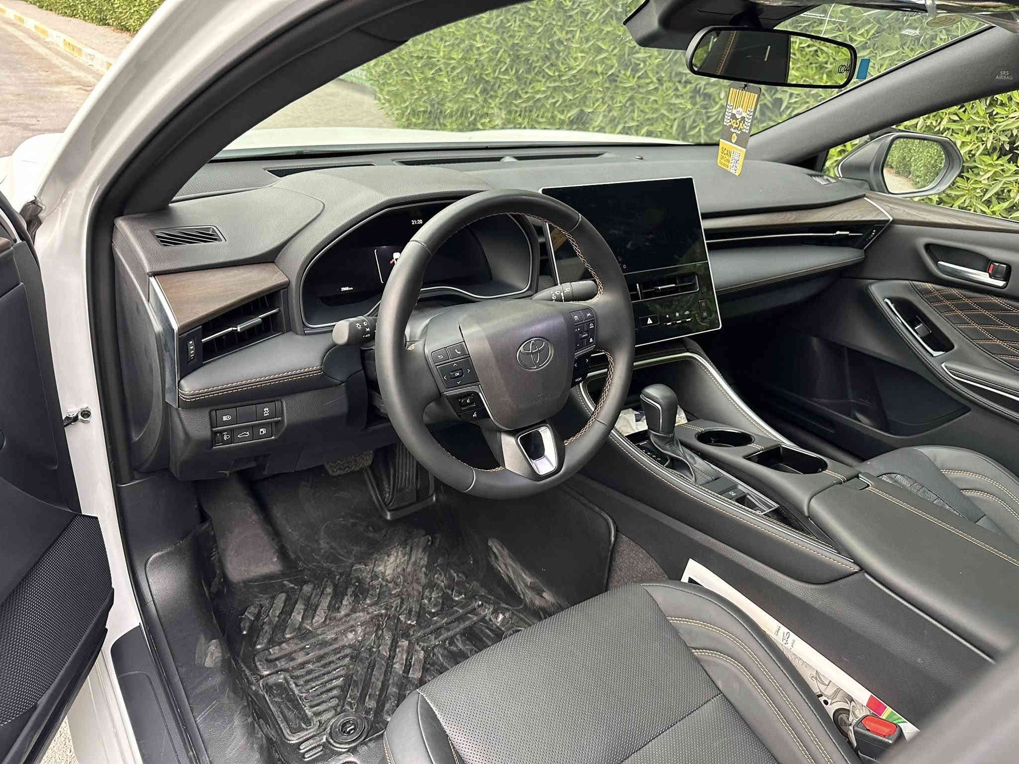 افلون تويوتا  2025 هايبرد 
لمتد السياره فول 1ع1
بنوراما تسلا 
شاشه جبيره 
داتا شو 
4 كامرات 
جلد 
كراسي كهرباء
4 بصمات 
تدفى تبريد كشن 
دبل رادار 
تحكمات ستيرن 
لايت LED
بك لايت LED
تبريد قطعتين
توتو هولد 
هندبريك بصمه 
مري شفط
وبيها هوايه مواصفات 
السياره ماشيه 3 الف 
مكان السياره بغداد حي الخضراء 
السعر 280 وبيها مجال 
***********
