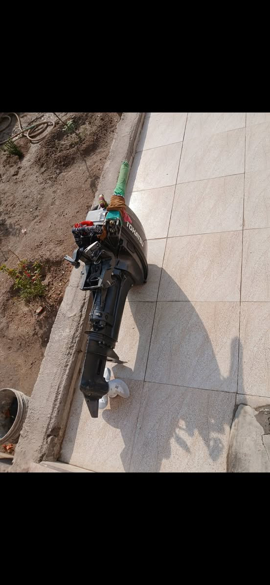 سلام عليكم مكينه ١٥ دهيدسو ياباني الأصلي للبيع مع بليته تفصيل ٨ متر الستفسار عله الرقم ***********
