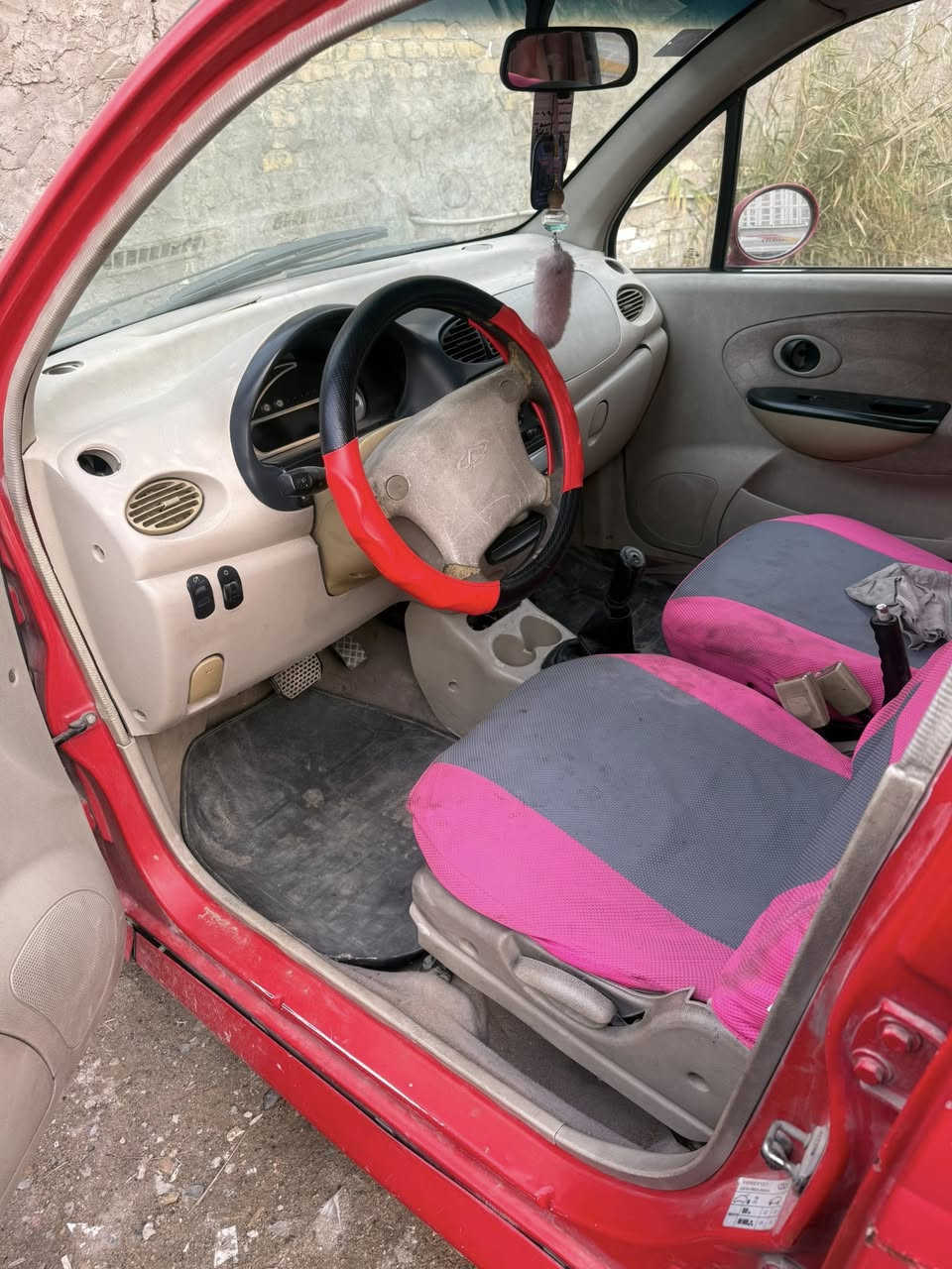 كيو كيو ١١ ابسمي امصفرهغرامات ول سنويه بعدهه مساقطه كير ومحرك جدد كير اوتو مكاني شعب الي يحب يتصل سعرهه ٢٧ رقمي ***********
