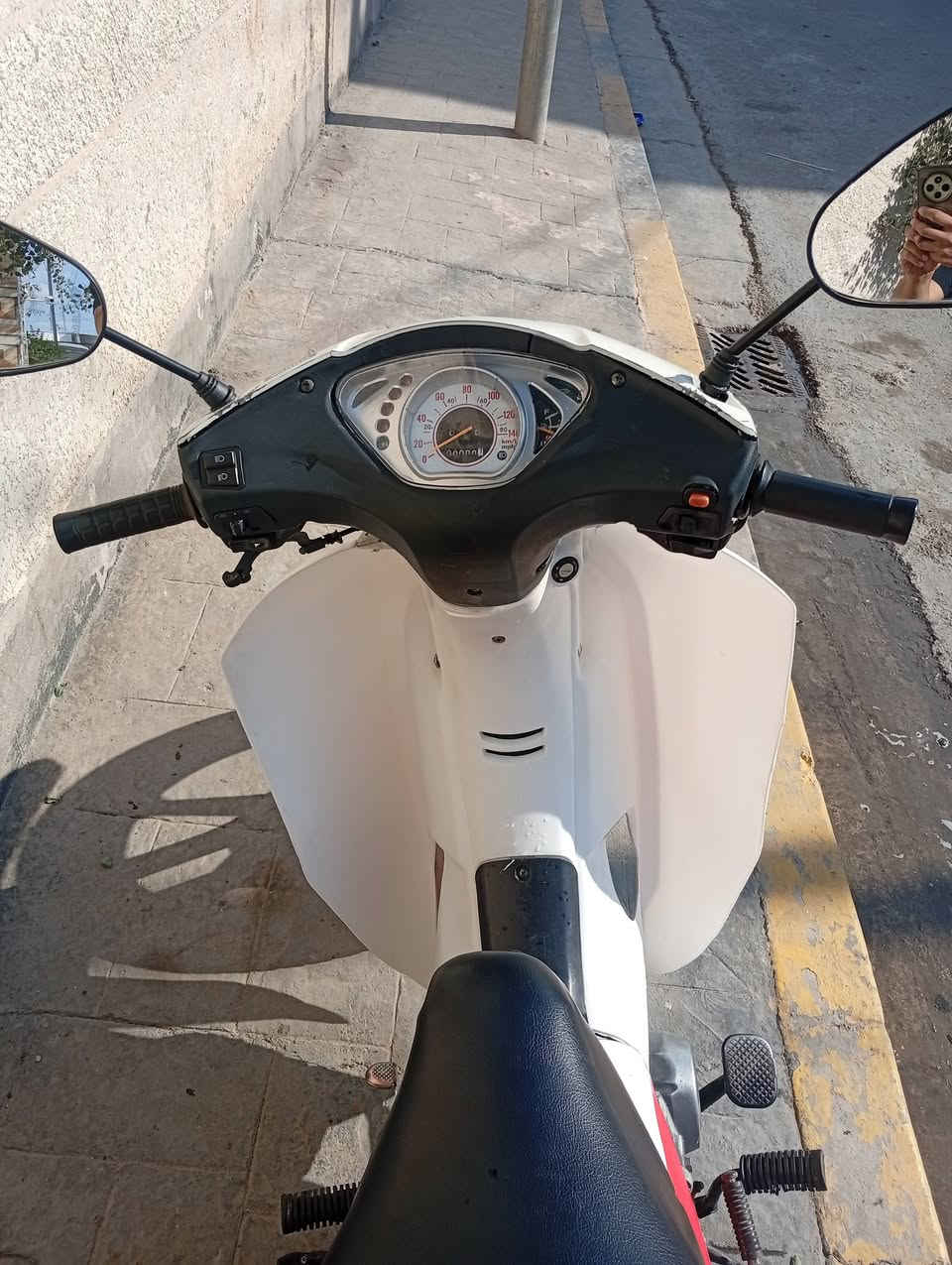 السلام عليكم لبيع سرفيز 
ب550
***********
مكان بلد
