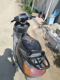 دراجه هوندا الياباني    مامفتوح المكينه   سرعه ١٠٠  فقط بيها الكفر الا...