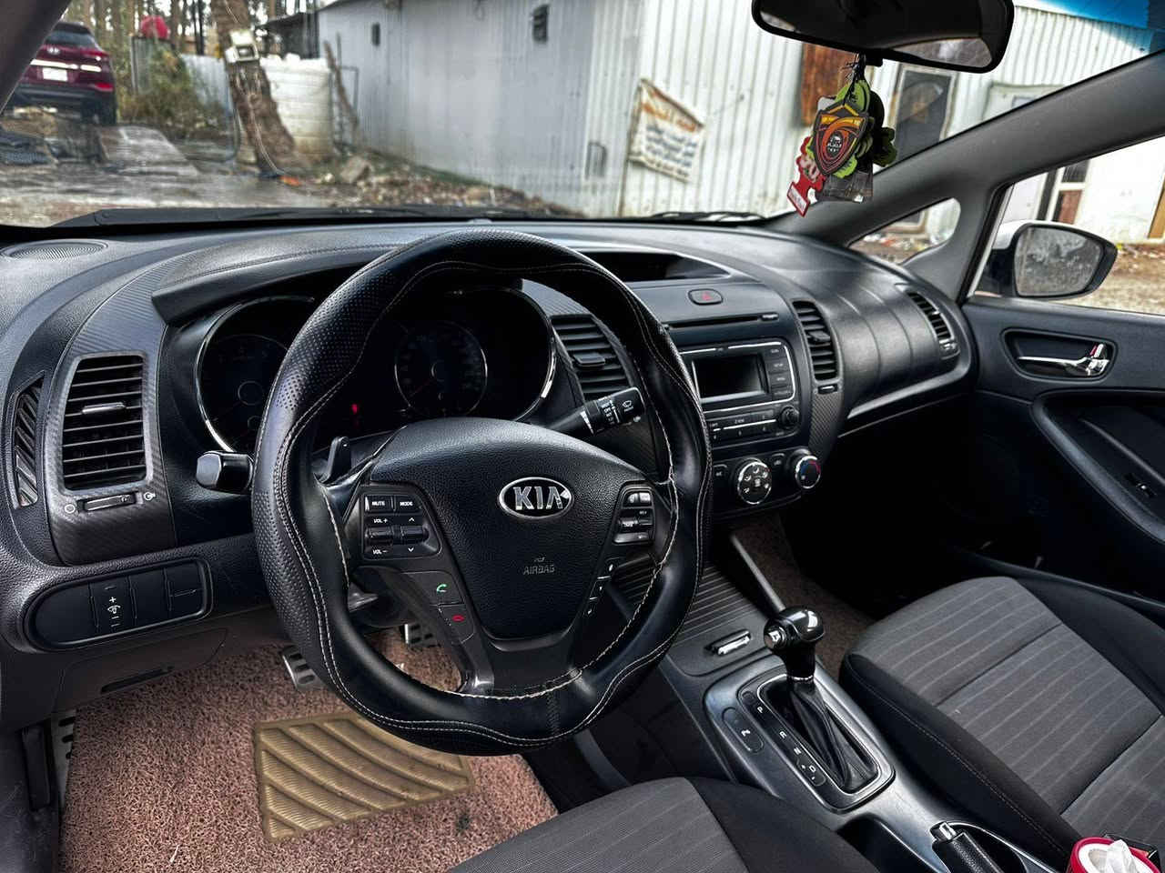 بسم الله الرحمن الرحيم
السلام عليكم ورحمة الله وبركاته
سيراتو 2014 خليجي
رقم سليمانيه تحويل ثاني يوم
_______________
شفتات ستيرن
LED حاجب
بگ لايت LED
حساسات امامي خلفي
مري شفط
ويل جبير كروم
قطعتين تبريد
تحكمات ستيرن جهتين
_______________
السيارة ماشيه 97 ألف كيلو جاهزة من كل النواحي دينار متذب عليها والحمدلله بيها شبر بالبنيد صبغ وتكحيل كارت بالصندوگ بسبب الرقم القديم
السعر 128$ وبي مجال ان شاء الله
مكانها واسط قضاء الصويرة
***********
