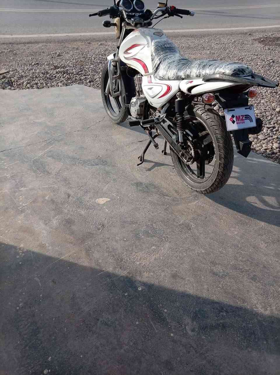 ماطور سنك للبيع محرك 150الموديل2015السعر 550وبيه مجال رقم الهاتف ***********
