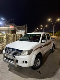 تويوتا هايلوكس • ٢٠١٥ • رقم أربيل