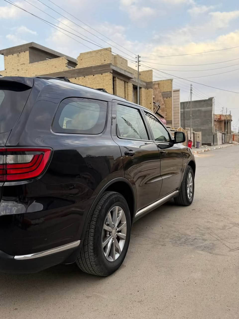 السلام عليكم
للبيع

دوج دورنكو

الموديل.  2018

اللون اسود بيتنجاني

الفئه. sxt

الضرر. الجاملغات الاماميه والبنيد وصبغ بل جاملغ الخلفي ربع الجاملغ

الايرباكات الدركه والدشبول

رقم بغداد تحويل بأسم المشتري

المواصفات

كشنات مخمل vip الكشنات الاماميه تبريد +تدفئه مقعد السائق كهرباء تبريد 3قطع الانظمه ECO+SPORT+نظام التوقف أثناء الازدحامات رادار خلفي فور ويل شغال 100%

كأمره خلفيه منظومه زنون نظام المسار الذاتي فتح أبواب حساس جنطة كهرباء السياره كفاله كير محرك السياره مبدل بيها الكيس والدهن مال كير الأصلي موبار وكاله

ملاحظة السياره نقصها فقط اللد المسطره مال الجنطه والجبنه مال دهن اماً الباقي مكفول الصدر أمامي خلفي جديد موبار الأصلي بلكات مجاول كله وكاله التايرات جدد قياس الويل 18

للاستفسار اكثر والسعر خاص والسونار هم موجود

***********موجود واتساب  واتصال
