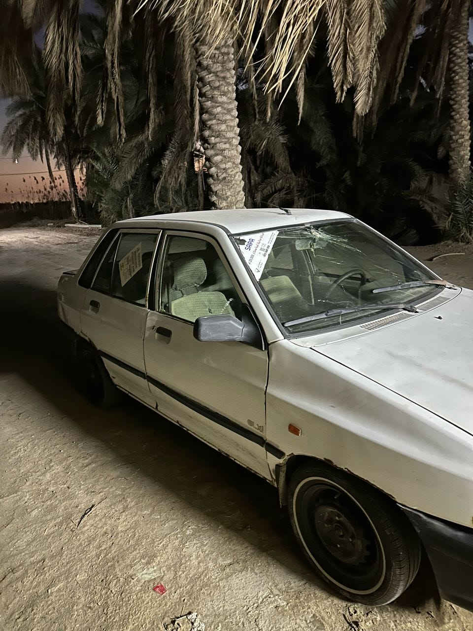 سياره سايبه موديل ٢٠١٠ سنويه ساقطه راعيها ب ديوانية سياره شغاله  عليها غرامه 340 الف. ابيع سويج ومداور فقط.  سعرها 15 ورقه  الشراي يتصل ***********
