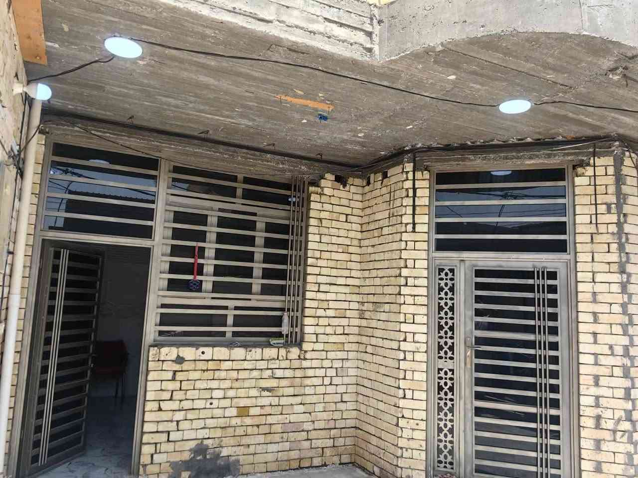 السلام عليكم
بيت للبيع مساحه ١٦٠ متر بحي الاسرى الزراعي شارع حسينيه ام الحسن والصور ملحقة بالمنشور للاستفسار ***********
