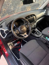 كيا صول للبيع موديل ٢٠٢٣ بدون ضرر داخلة سرقة فاتحين الابواب والدعامية ...