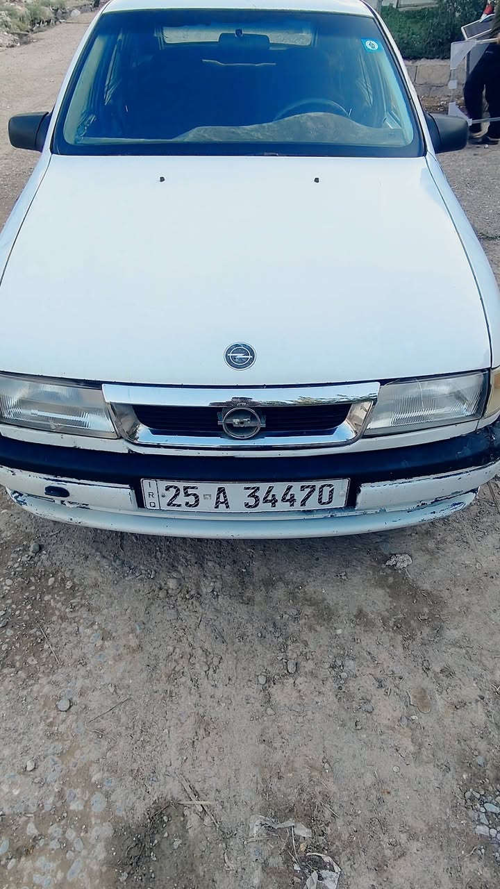 سلام عليكم اوبل فكتره موديل 1990مكينه 20 مشروع وطني سه نويه2030جديده سعر 33بي مجال ارقم ***********
